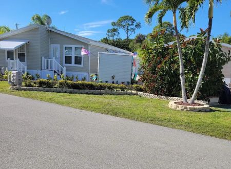 Cypress Bend RV Resort