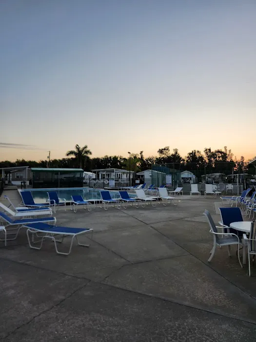 Cypress Bend RV Resort Picture 5