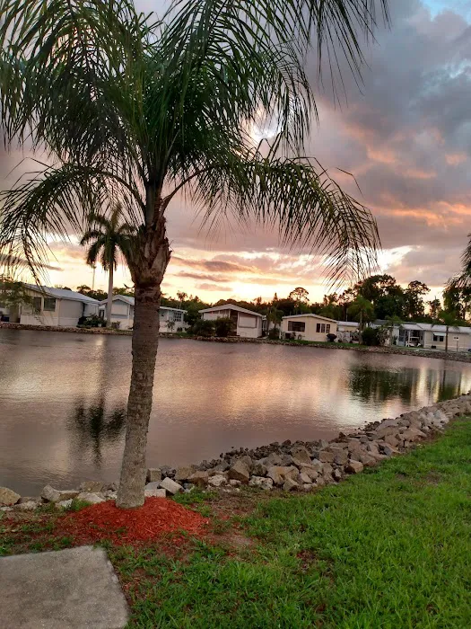 Cypress Bend RV Resort Picture 6