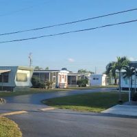 Tice Mobile Home Court & RV ico