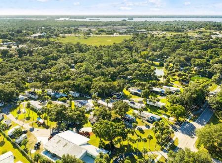 Julia Mobile Home and RV Park