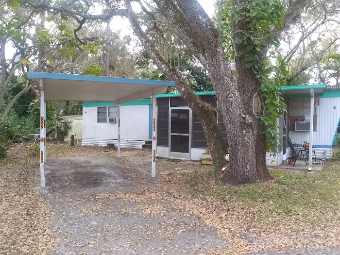 Julia Mobile Home and RV Park Picture 2