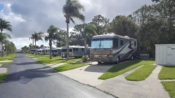 LYH Airstream Picture 10