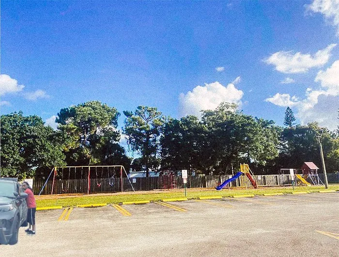 Pickwick Park LLC Picture 4