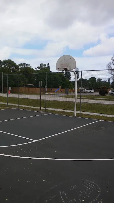 Pickwick Park LLC Picture 5