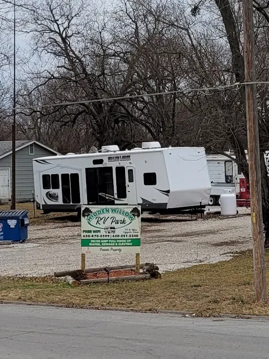 Hidden Willows RV Park Picture 4