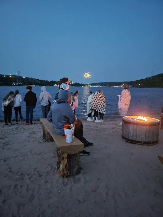 Keweenaw Waters Resort Picture 8