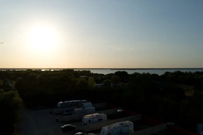 Pebble Beach RV Park Picture 10