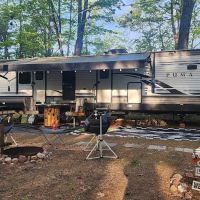Camp Holiday Campground ico