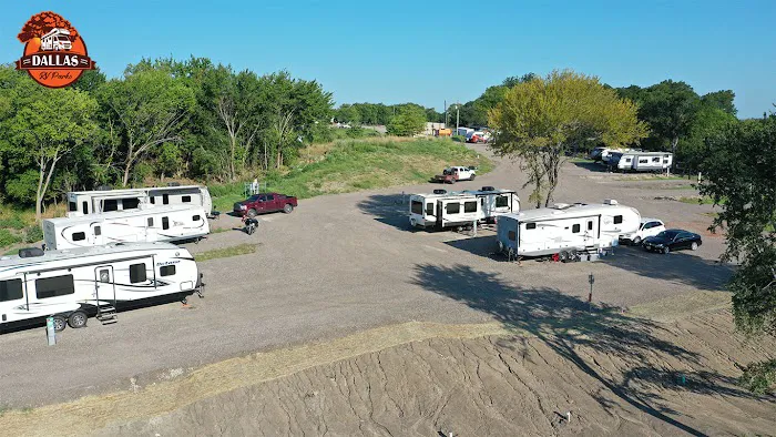 Dallas Rockwall RV PARK & Tiny Home Community Picture 8