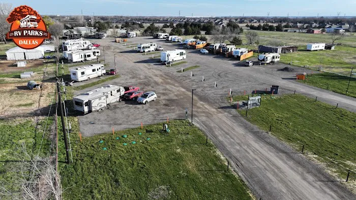 Dallas Wylie RV Park Picture 2