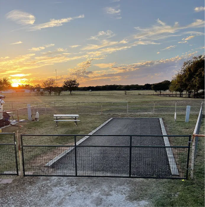 Waggin' Tail Ranch RV Resort Picture 1