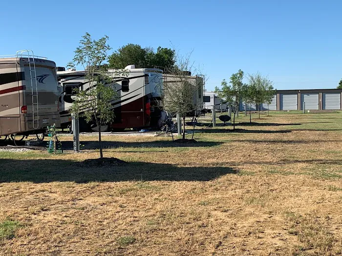 Lake Ray Roberts RV Park Picture 1