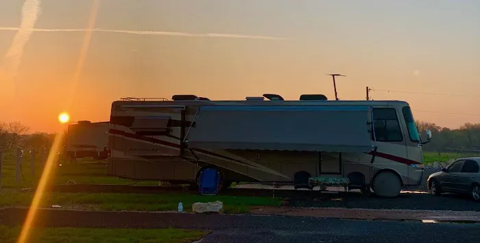 Lake Ray Roberts RV Park Picture 5