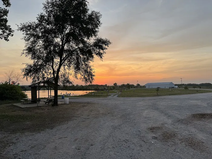 Quarry Spings RV Park & Campground Picture 1