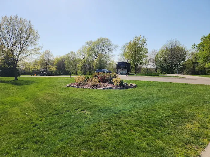 Griff's Valley View RV Park & Campground Picture 2