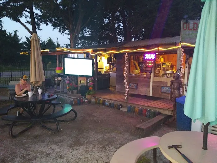 Old Rooster Creek RV Park and Flea Market Picture 2