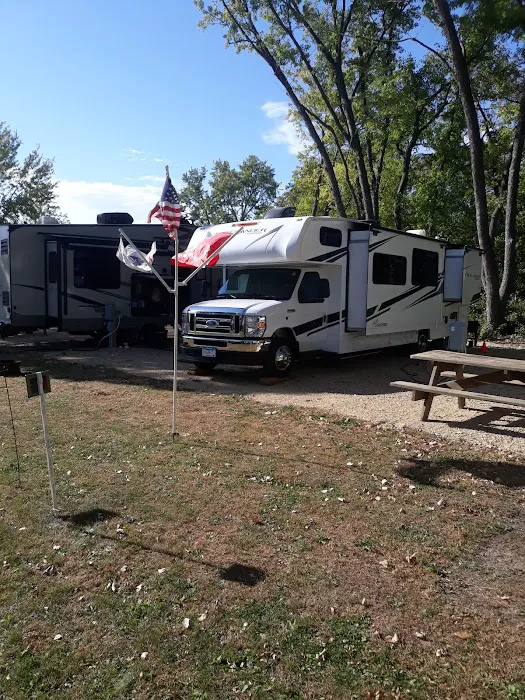 Bay City Campground Picture 10