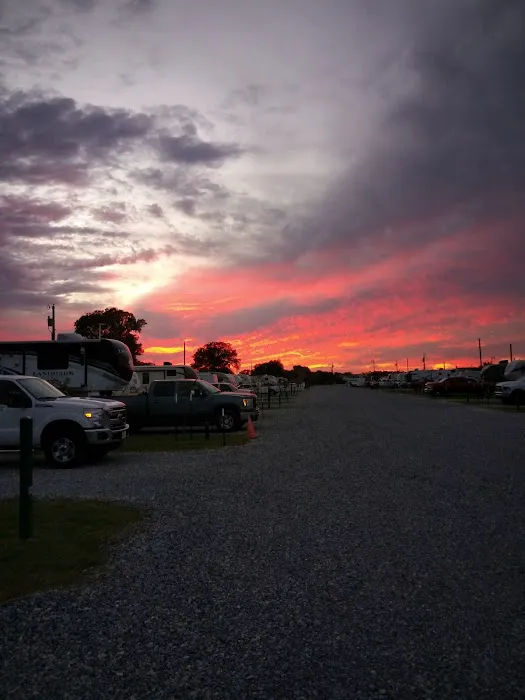 Lafons Rv Park Picture 7