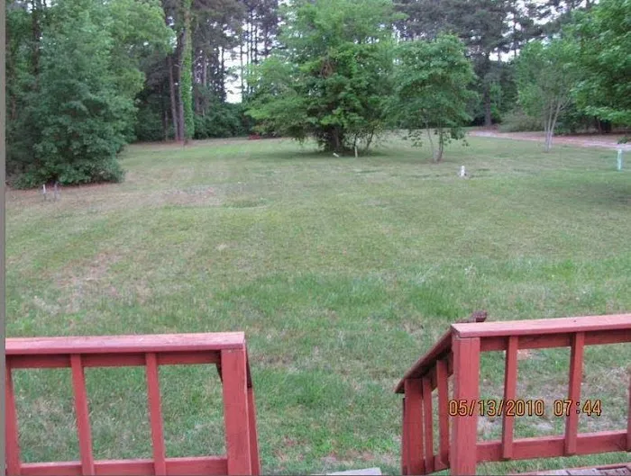 Pines RV and Mobile Home Park Picture 7