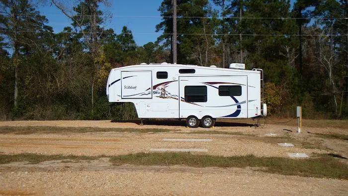 Ready RV Park Picture 1