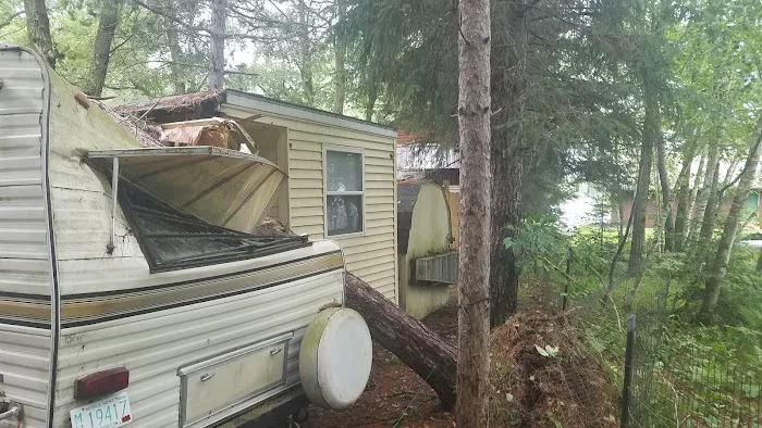 Paul and Julies Ten Mile Resort Picture 5