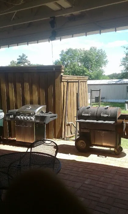 Home Place RV Park Picture 7