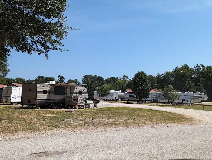 Home Place RV Park Picture 1