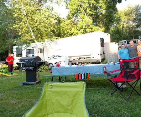 Sportsmanu2019s Campground