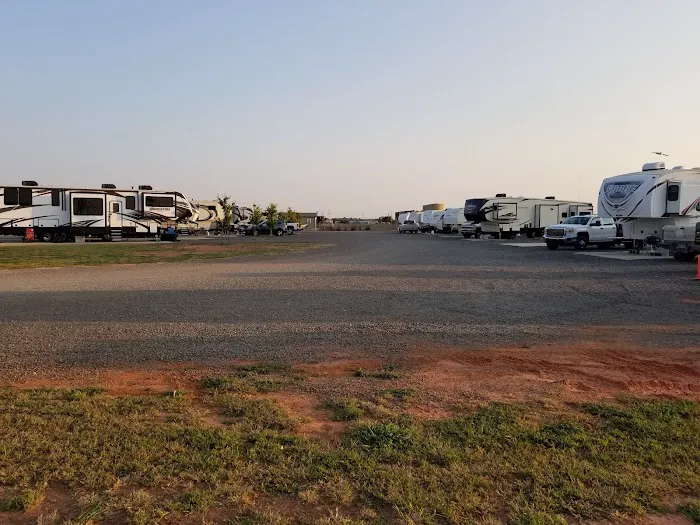 Travel Time RV Park Picture 1