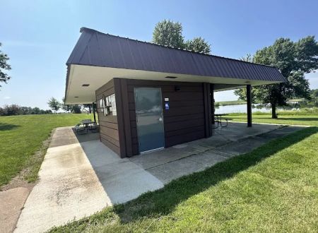 Smith Lake Campground