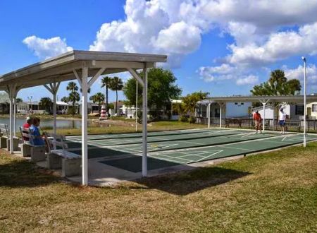 Encore Winter Quarters Manatee