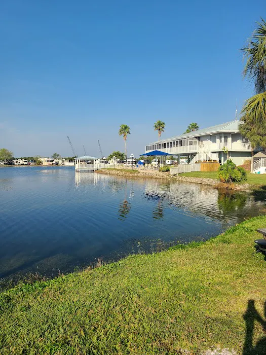 Encore Winter Quarters Manatee Picture 5
