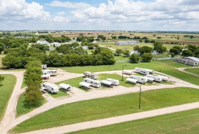 Country View RV Picture 1