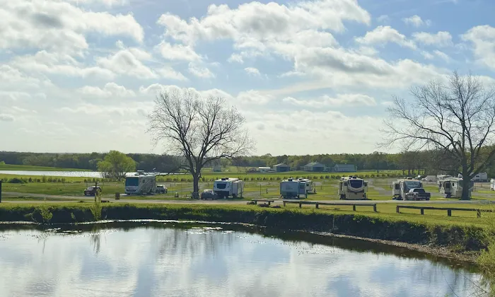Lone Oak RV Ranch Picture 10