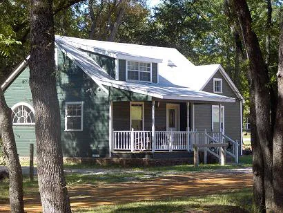 Lone Oak RV Ranch & Retreat Picture 2