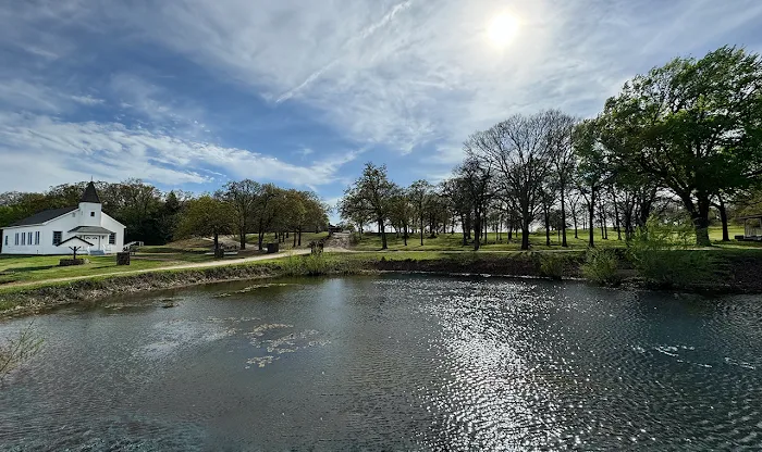 Lone Oak RV Ranch & Retreat Picture 10