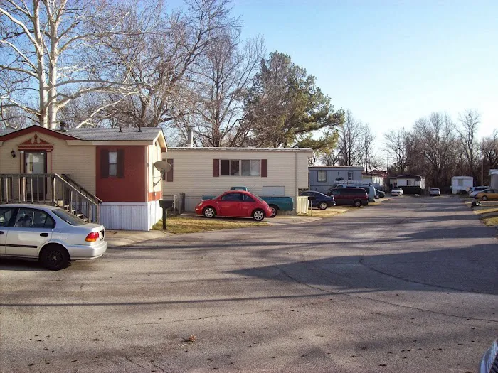 Council Road Mobile Home Park Picture 5