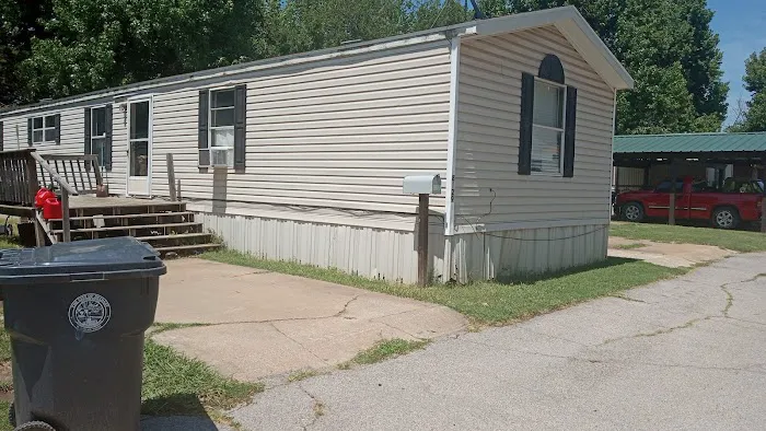 Council Road Mobile Home Park Picture 2