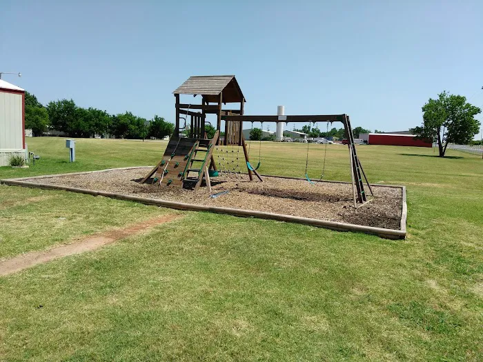 Sunnylane Estates Mobile Home Picture 9
