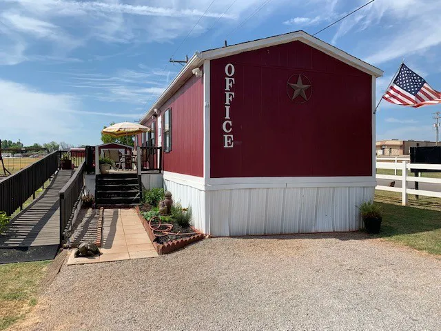 Sunnylane Estates Mobile Home Picture 6