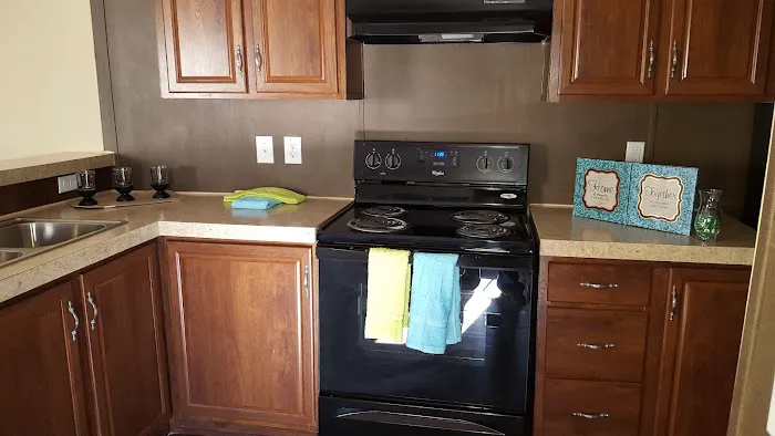 Tri City Mobile Home Community Picture 4