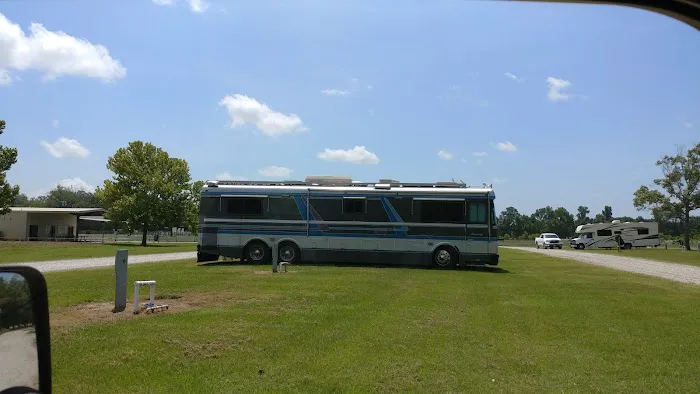 Farr Park RV Campground Picture 1