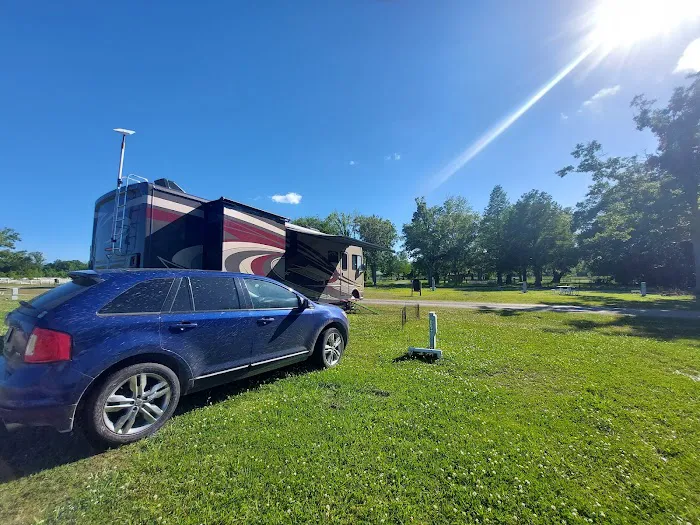 Farr Park RV Campground Picture 6