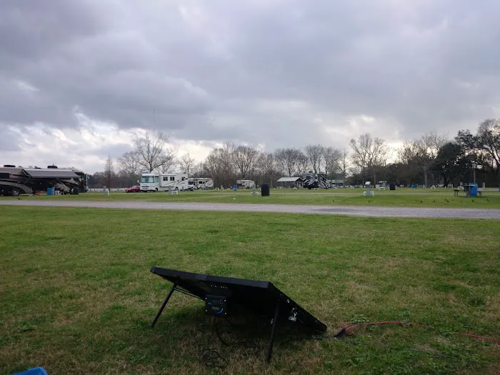 Farr Park RV Campground Picture 9