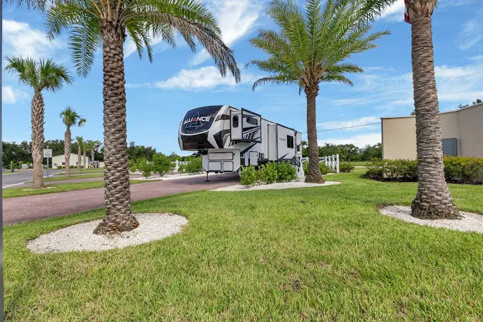 Southern Sands RV Resort, a 55+ Zeman Signature Resort Picture 2