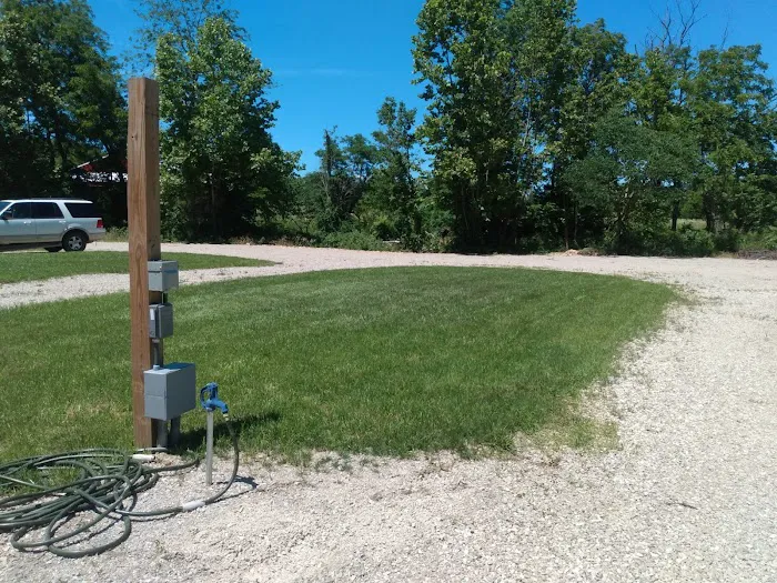 Headwaters RV Park and Campground Picture 10