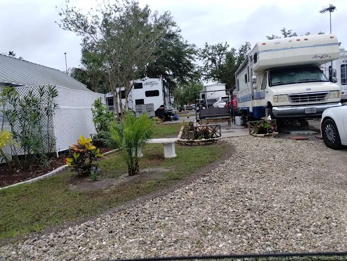 Oak Haven Park LLC Picture 7