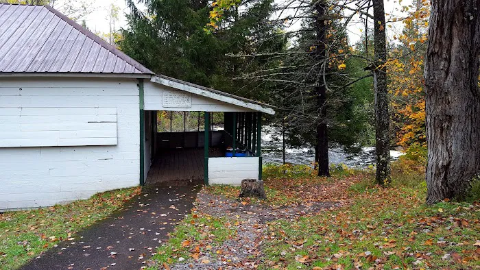 Upson Falls campground Picture 3
