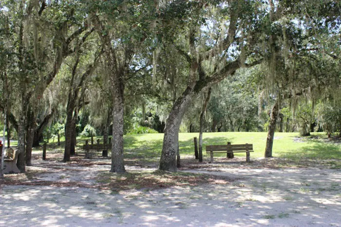 Arcadia Estates Picture 6